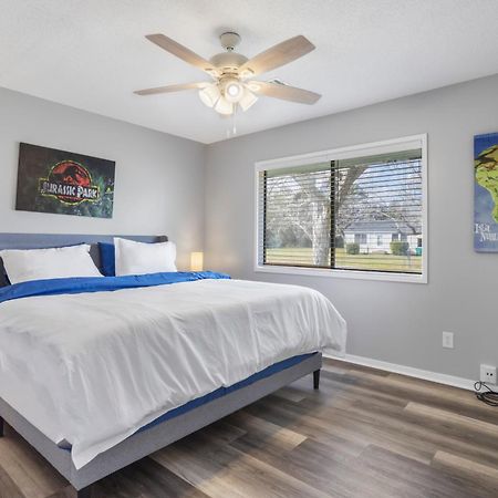 شقة King Bed Well-Located Cozy Townhouse Retreat غولفبورت المظهر الخارجي الصورة